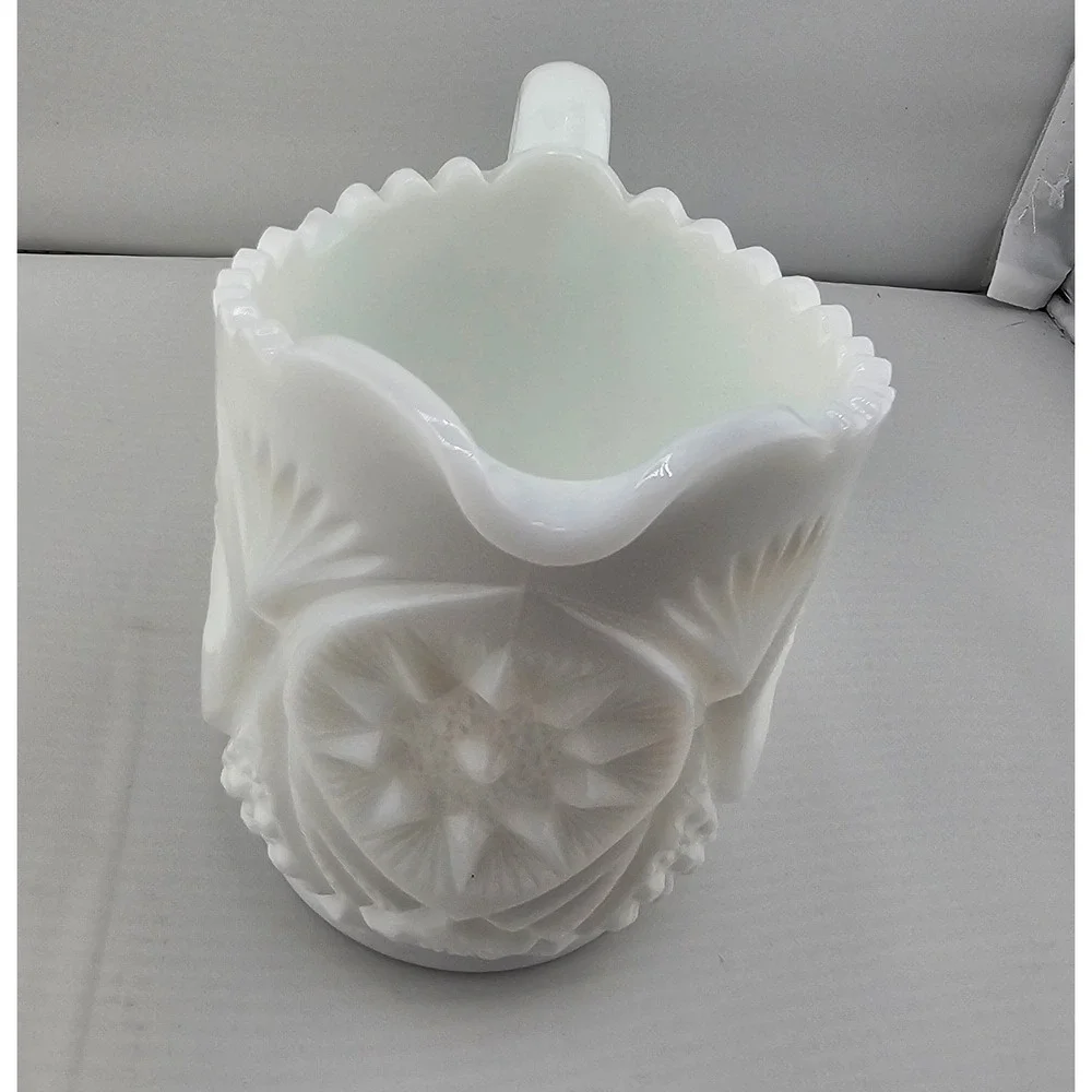 Vintage Milk Glass Creamer and Sugar Bowl Set Starburst mid-century‎ Farmhouse